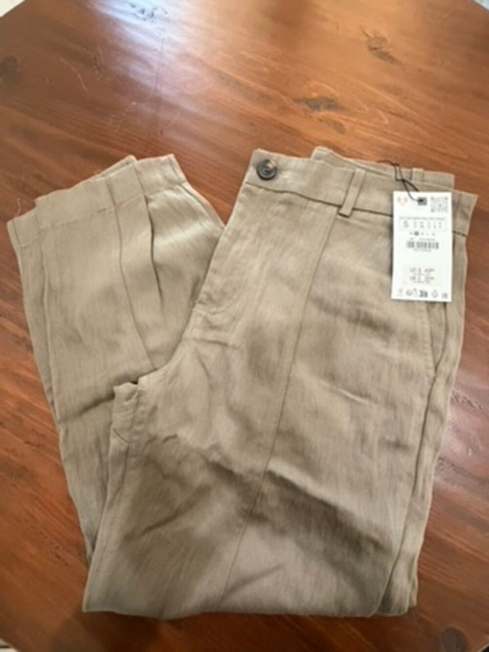 Zara BNWT Olive Dress Pants - size small